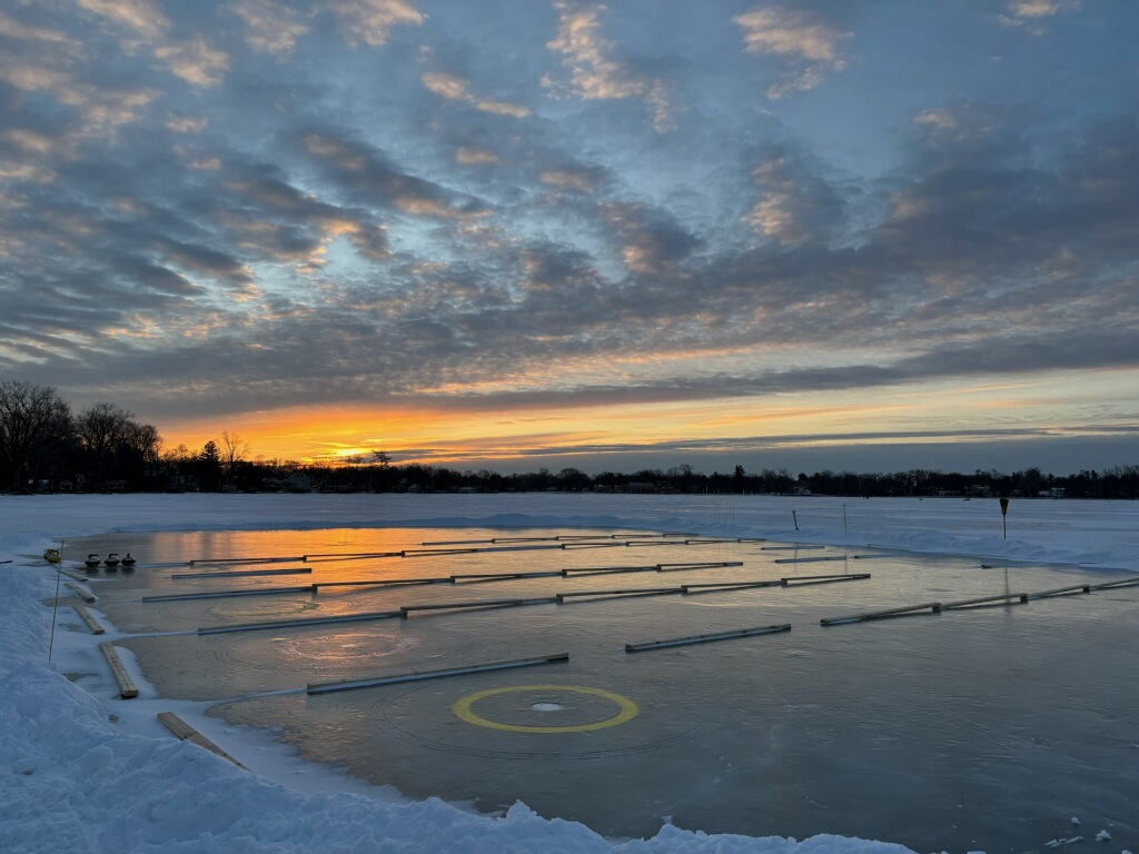 Curling Sunrise 2025